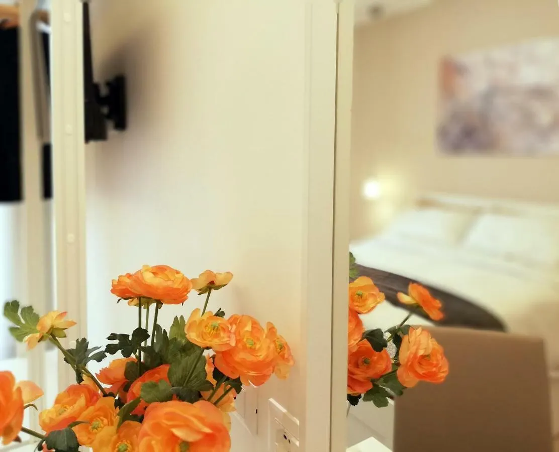 Residenza Fedea Napoli 0*,  Italien